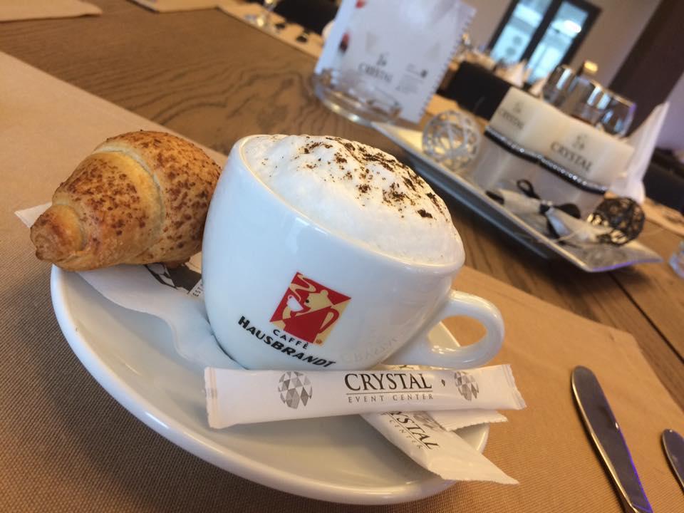 Hotel Crystal Pecinci Ngoại thất bức ảnh